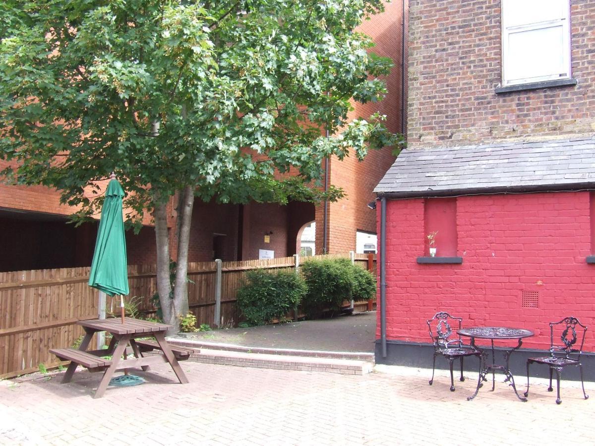Alexandra Guest House Hemel Hempstead Εξωτερικό φωτογραφία