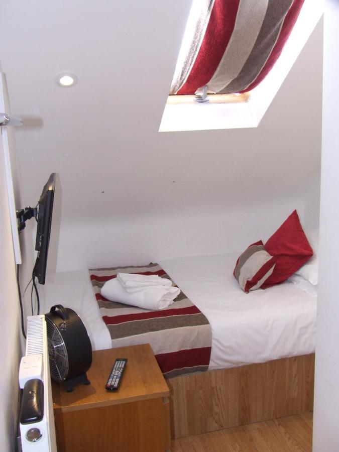 Alexandra Guest House Hemel Hempstead Εξωτερικό φωτογραφία