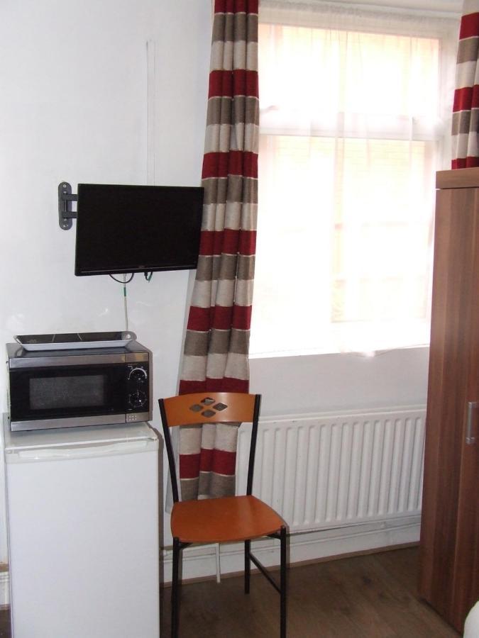 Alexandra Guest House Hemel Hempstead Εξωτερικό φωτογραφία