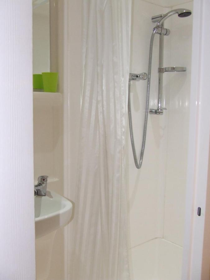 Alexandra Guest House Hemel Hempstead Εξωτερικό φωτογραφία