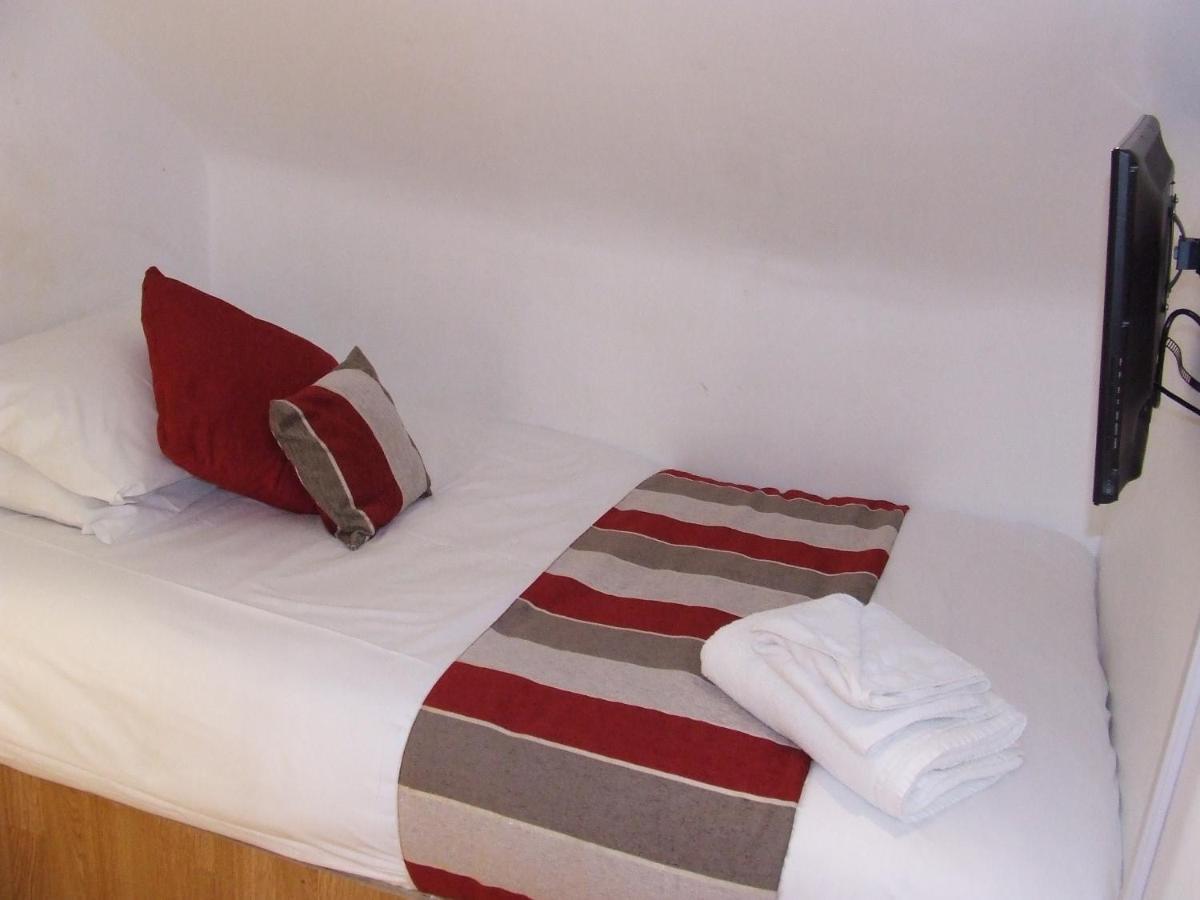 Alexandra Guest House Hemel Hempstead Εξωτερικό φωτογραφία