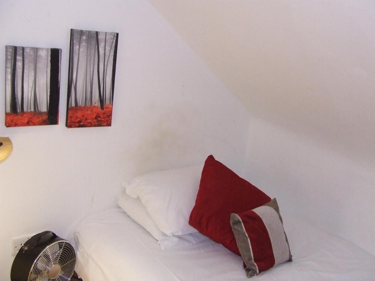 Alexandra Guest House Hemel Hempstead Εξωτερικό φωτογραφία