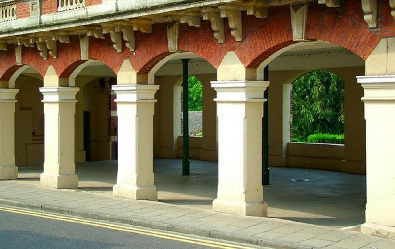 Alexandra Guest House Hemel Hempstead Εξωτερικό φωτογραφία