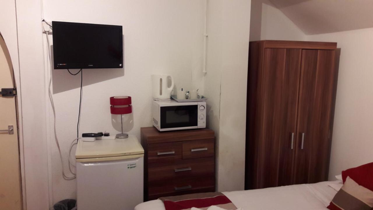 Alexandra Guest House Hemel Hempstead Εξωτερικό φωτογραφία