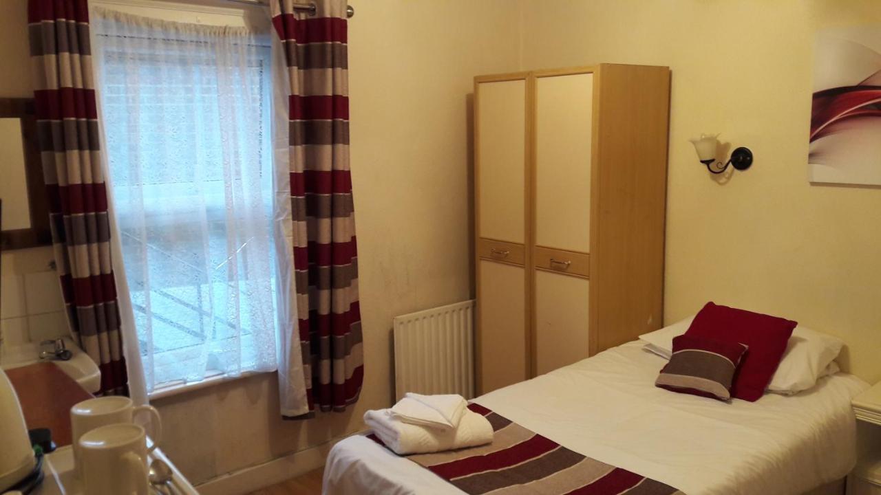 Alexandra Guest House Hemel Hempstead Εξωτερικό φωτογραφία