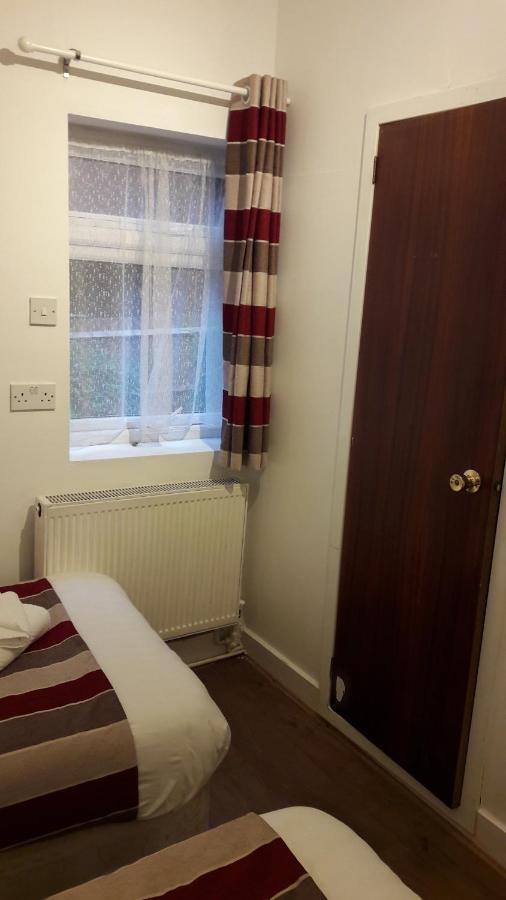 Alexandra Guest House Hemel Hempstead Εξωτερικό φωτογραφία