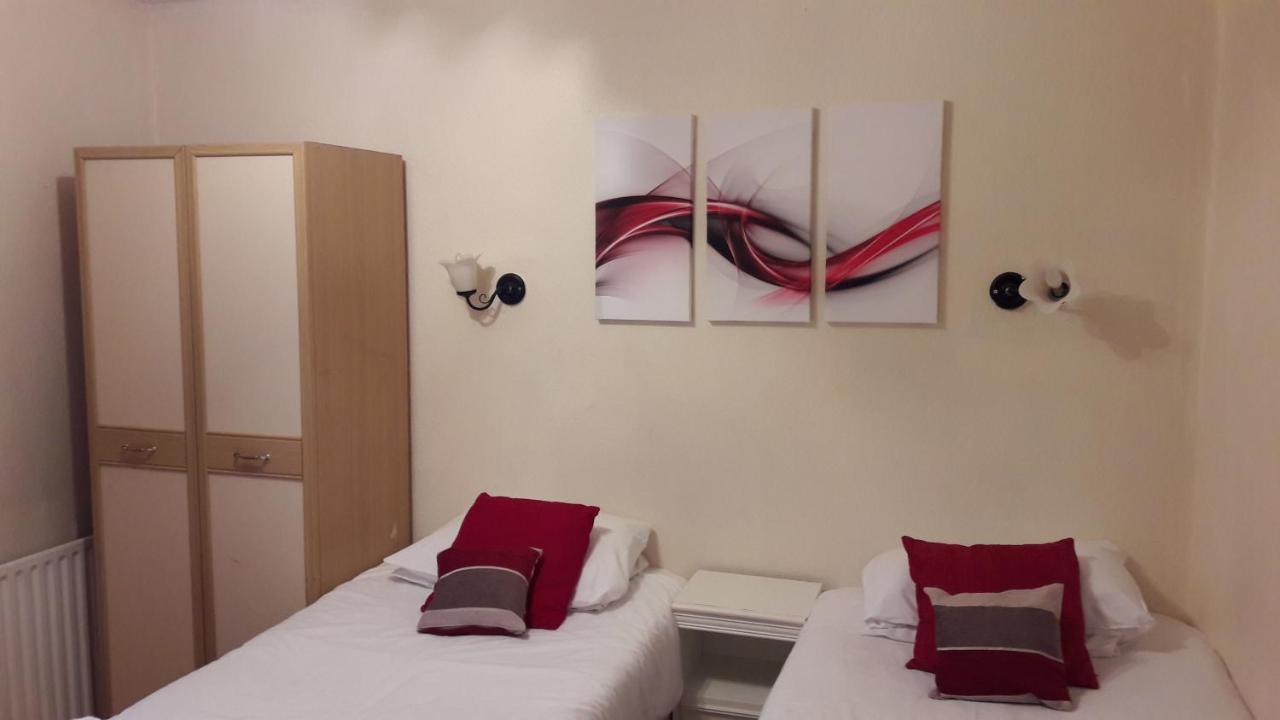 Alexandra Guest House Hemel Hempstead Εξωτερικό φωτογραφία