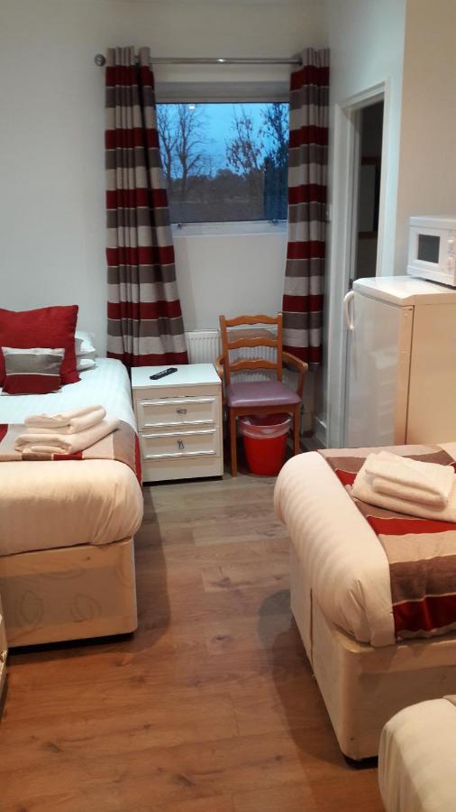 Alexandra Guest House Hemel Hempstead Εξωτερικό φωτογραφία