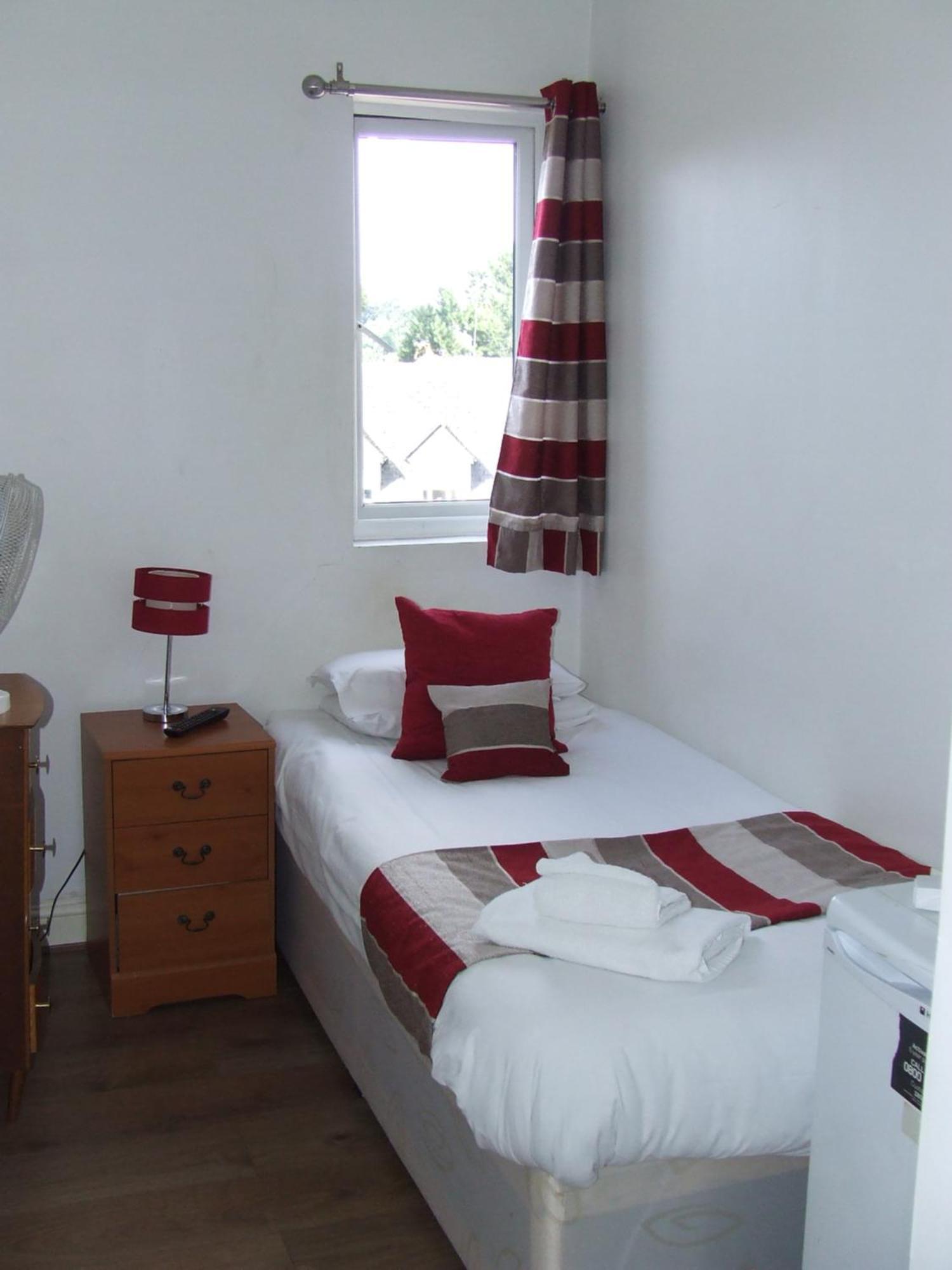 Alexandra Guest House Hemel Hempstead Δωμάτιο φωτογραφία